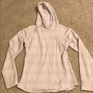 Nike dry-fit pull over